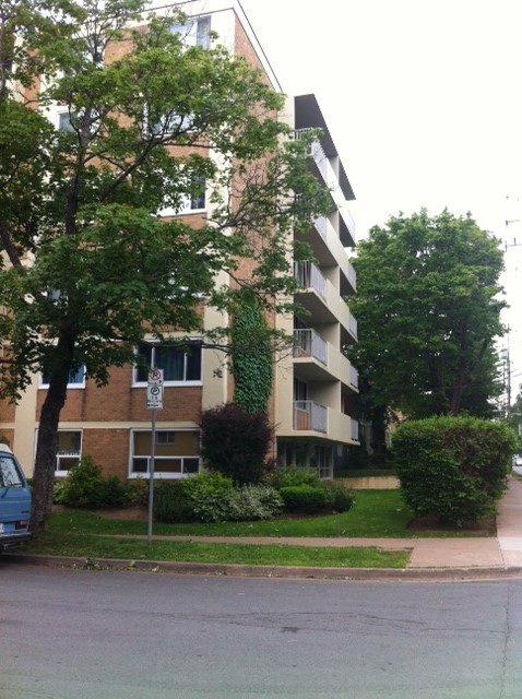 990 McLean Street